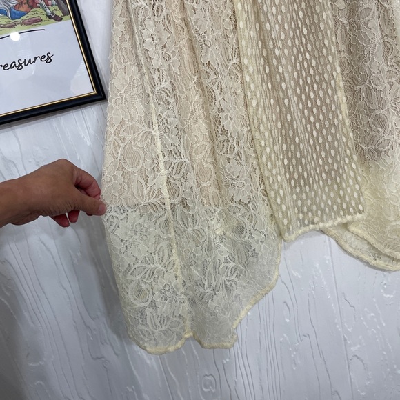 Flying Tomato Small Skirt Lace Boho Peasant Elastic Waist Flowy Panel Sharkbite - Picture 5 of 10